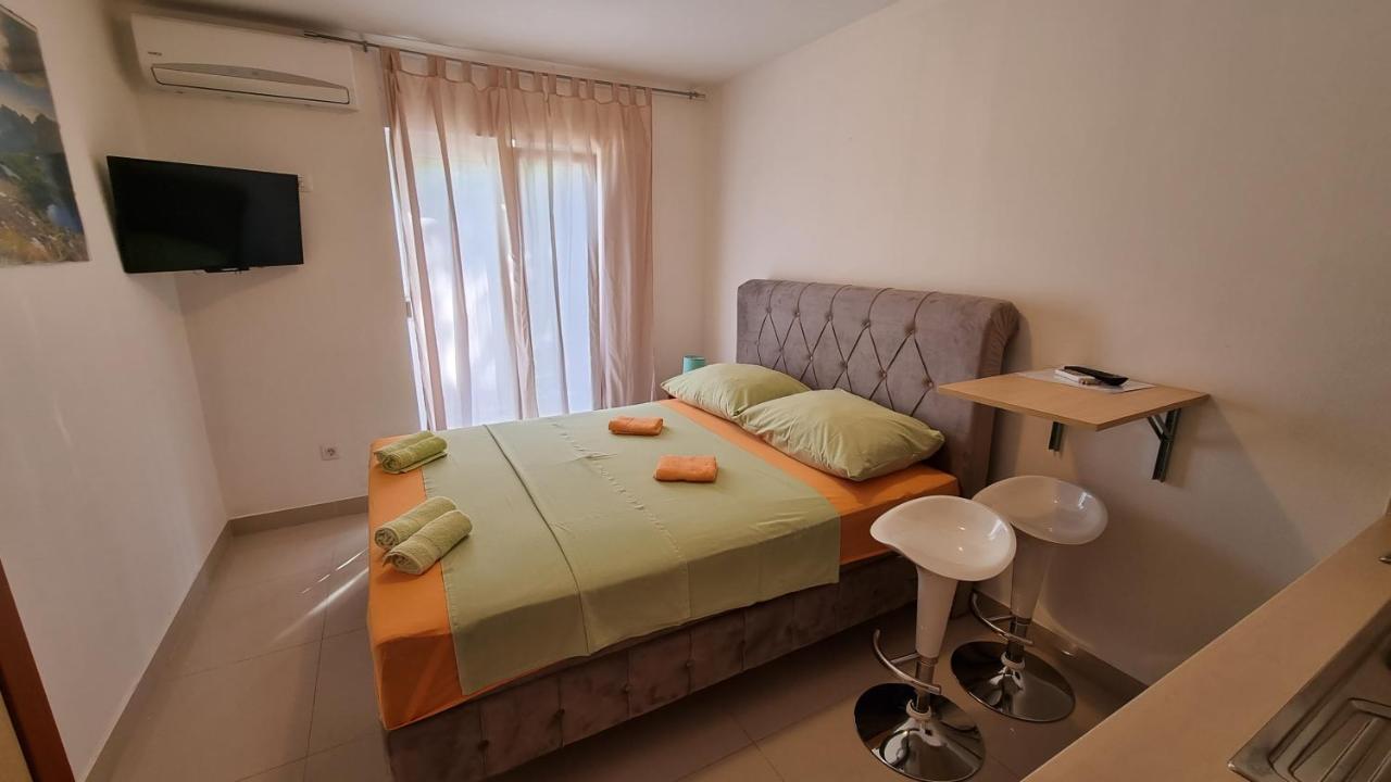 Apartments Bellator Šilo Εξωτερικό φωτογραφία