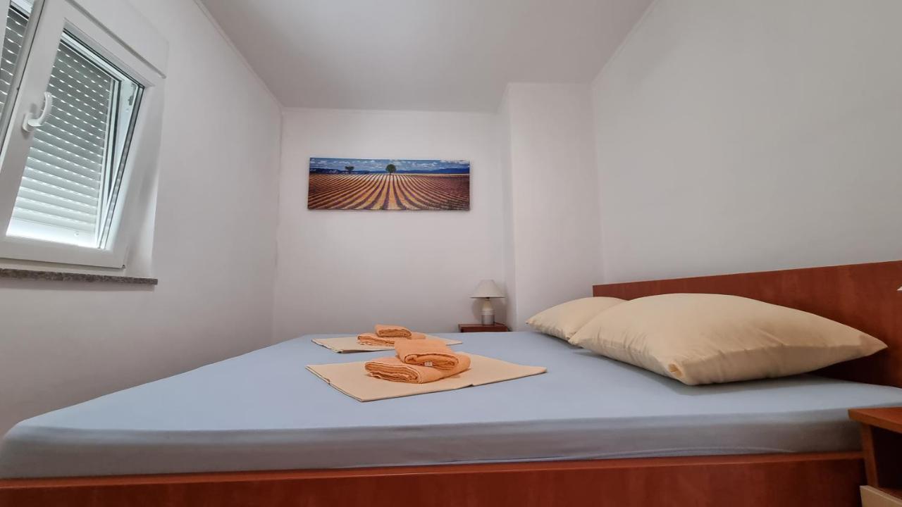 Apartments Bellator Šilo Εξωτερικό φωτογραφία