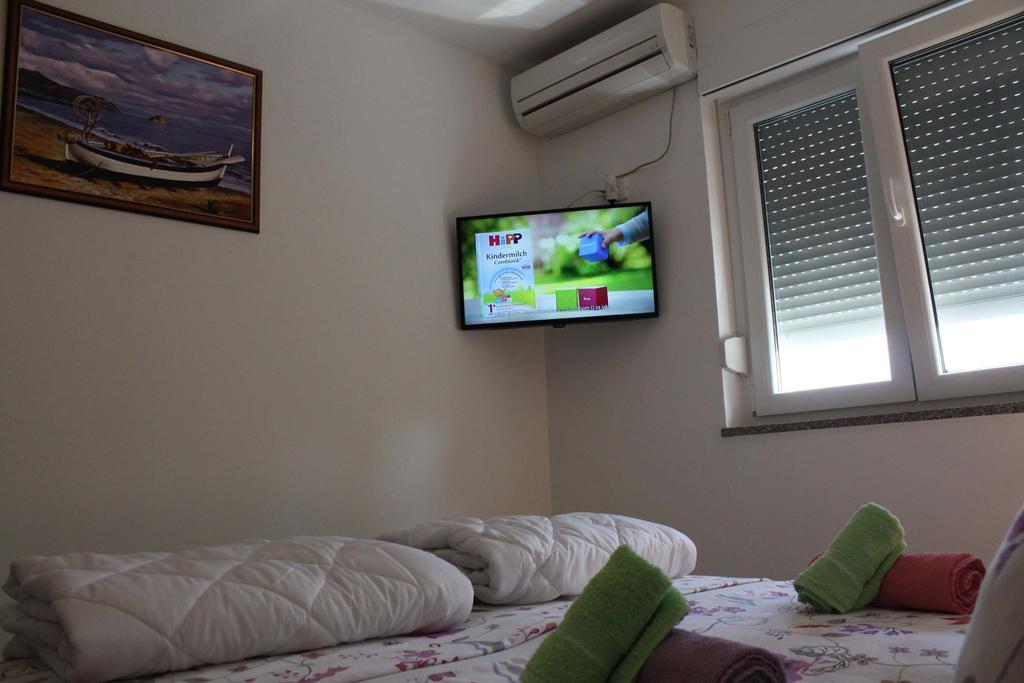 Apartments Bellator Šilo Εξωτερικό φωτογραφία