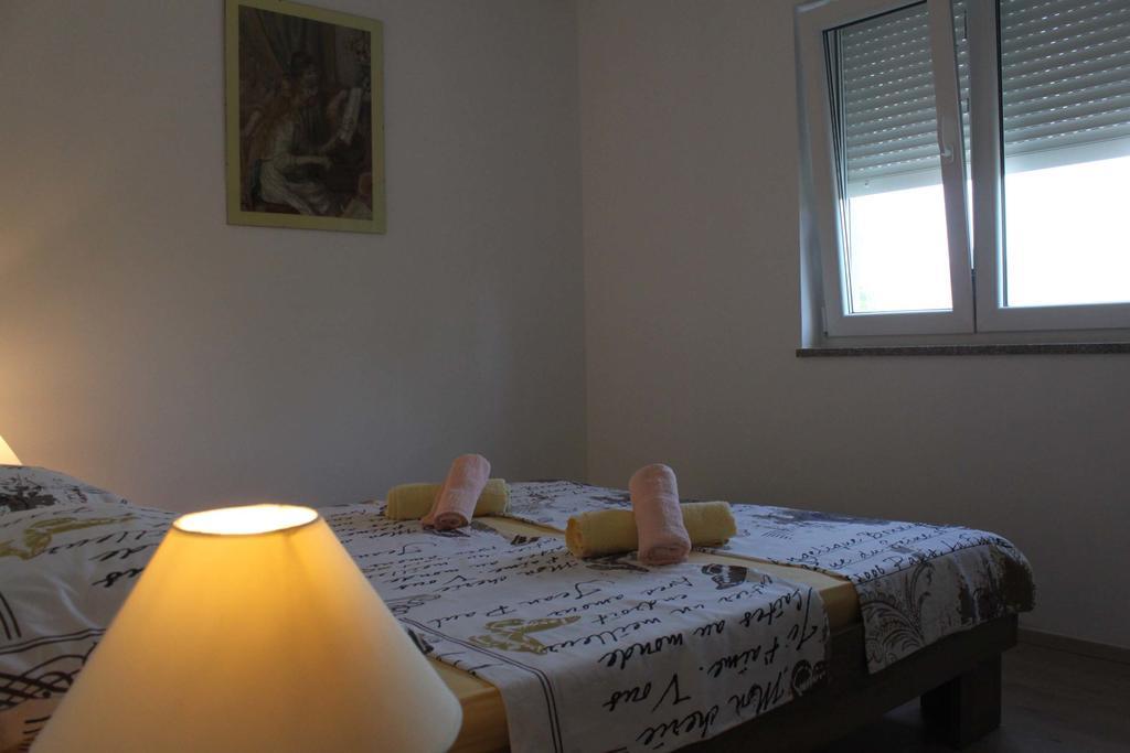 Apartments Bellator Šilo Εξωτερικό φωτογραφία