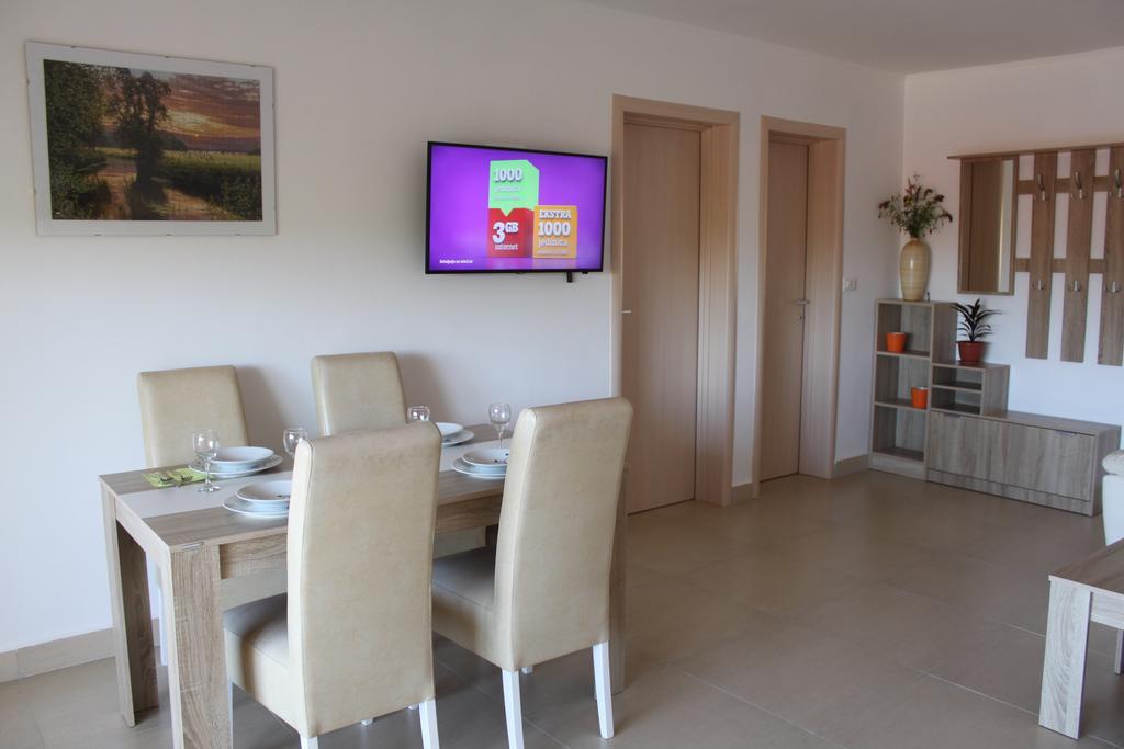 Apartments Bellator Šilo Εξωτερικό φωτογραφία